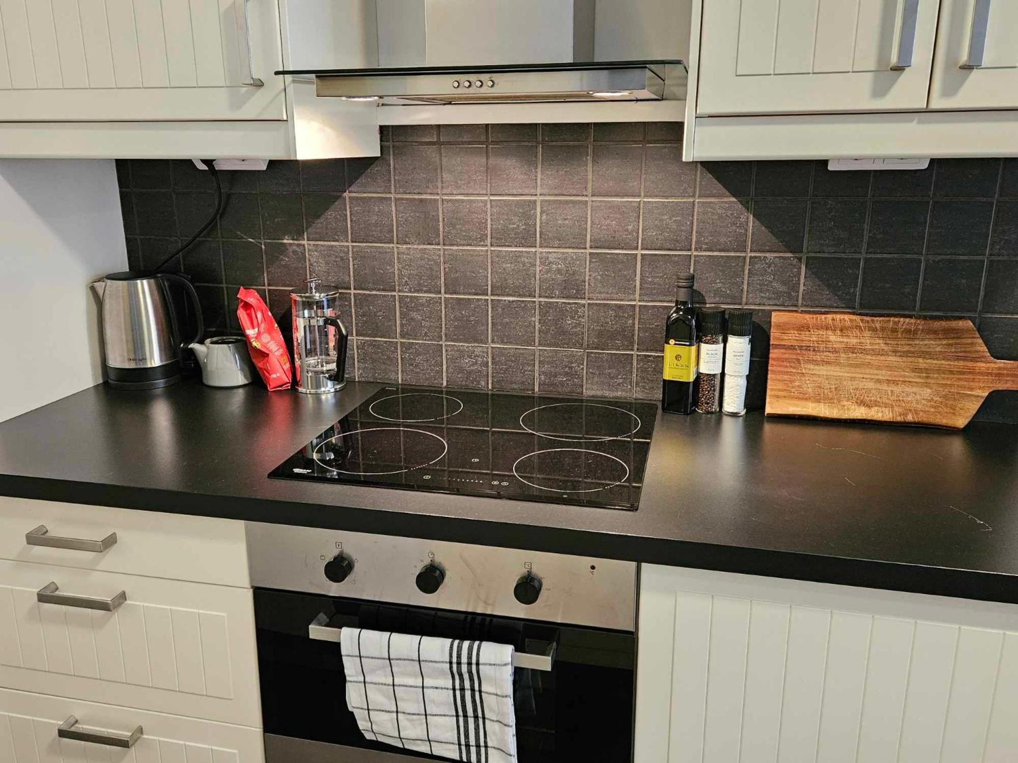 In The Heart Of Brosundet! Fully Equipped 3 Bed Room Ap Ålesund Buitenkant foto