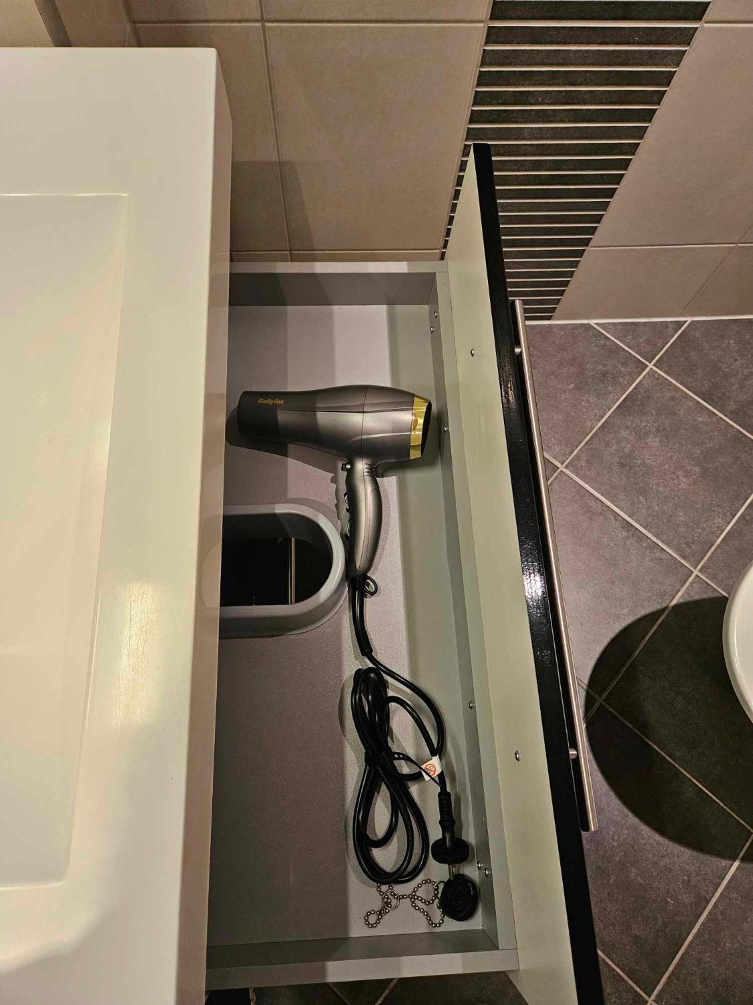 In The Heart Of Brosundet! Fully Equipped 3 Bed Room Ap Ålesund Buitenkant foto