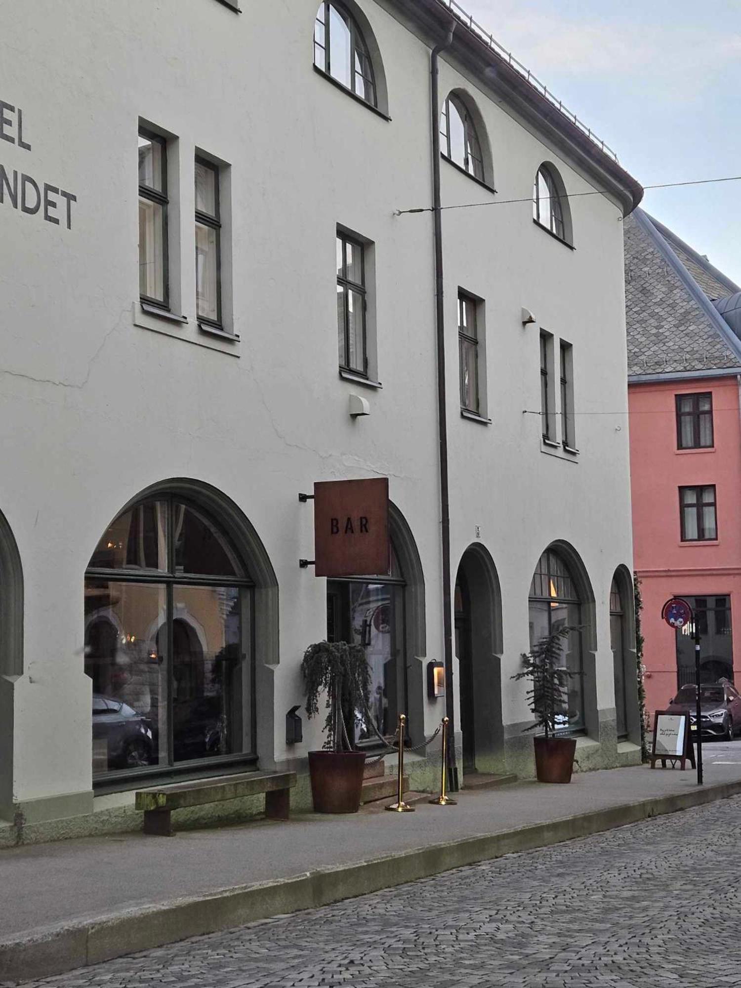In The Heart Of Brosundet! Fully Equipped 3 Bed Room Ap Ålesund Buitenkant foto